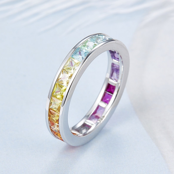 卸売925純銀製の王女は女性のための虹色のリングの設定をカット 