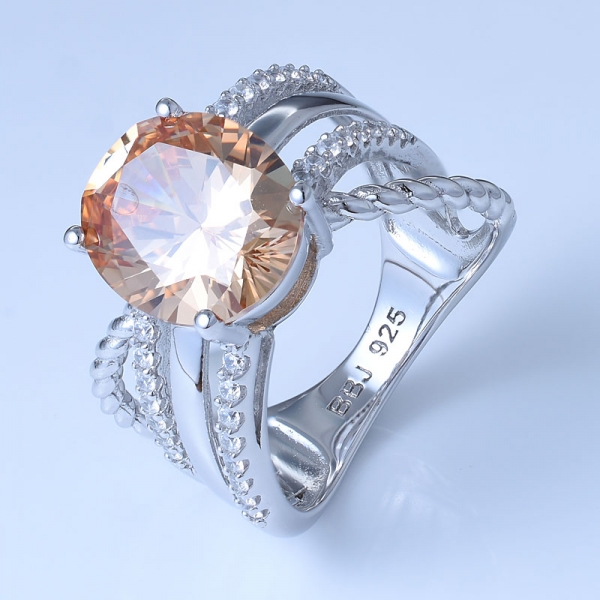 925以上の純銀製の楕円形の婚約指輪上のシャンパンczセンターロジウム 