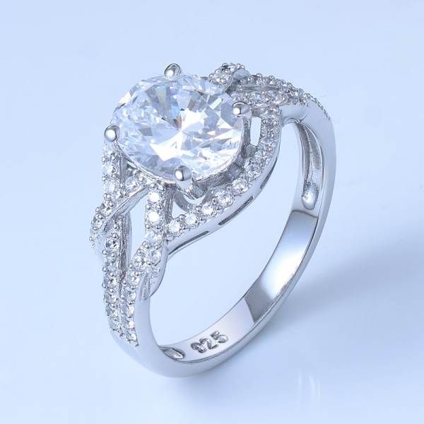 925スターリングシルバーの婚約指輪にオーバルホワイトczロジウム 
