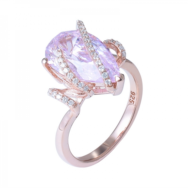 女性カスタムジュエリー5カラットピンクシミュレーションダイヤモンド象眼細工のティアドロップ形結婚指輪女性 