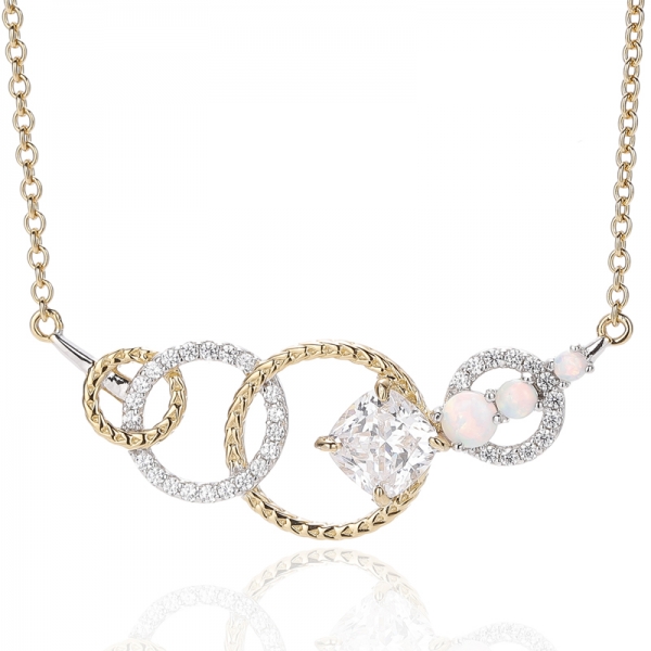 925ラウンドオパールとクッションホワイトキュービックジルコンシルバーペンダント、ツートンメッキ 